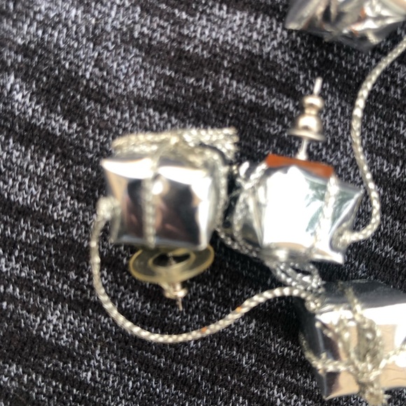 Vintage Mini Christmas Present Earrings Handmade Silver Gift Boxes - Picture 4 of 5